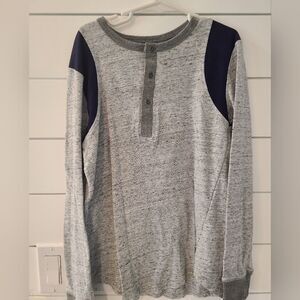 Heathered Gray Long Sleeve Shirt